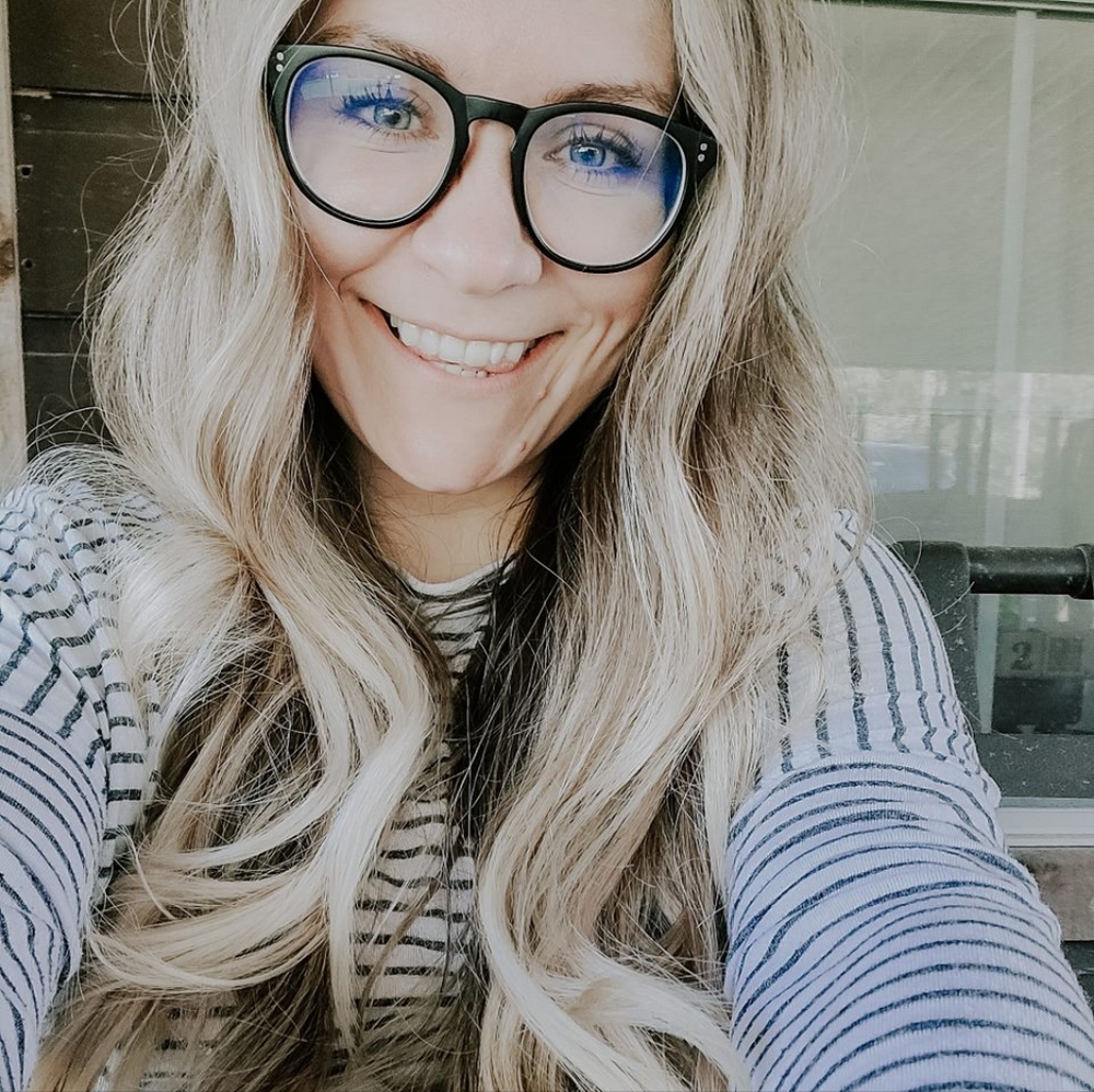 Meet your Posher, Shari